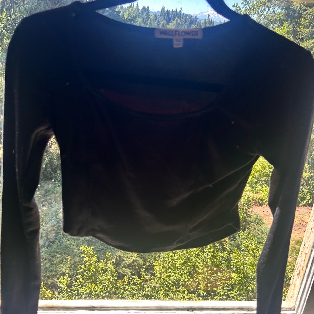 Wallflower Elegant Black Long Sleeve Blouse